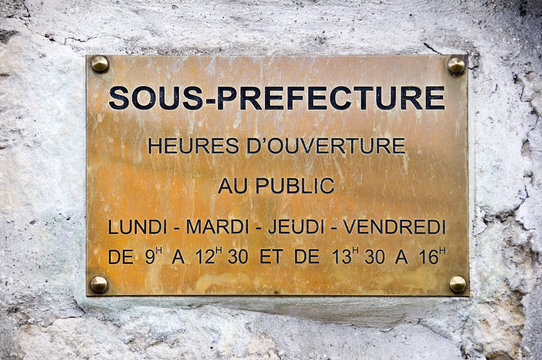 Horaires de la sous-pr&eacute;fecture - Fontainebleau