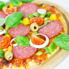 Salami Pizza