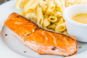 pasta and smoked salmon