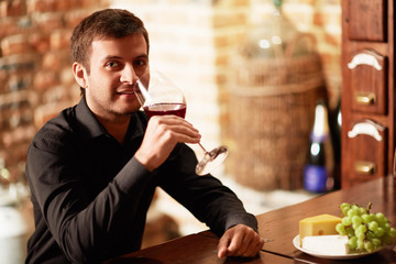 Wine taster