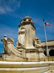 Fototapeta premium Stacja Union Station w Waszyngtonie z pomnikiem Krzysztofa Kolumba