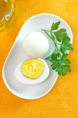 Uovo sodo e prezzemolo