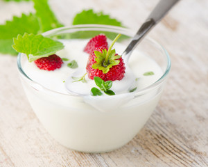 Fresh yogurt
