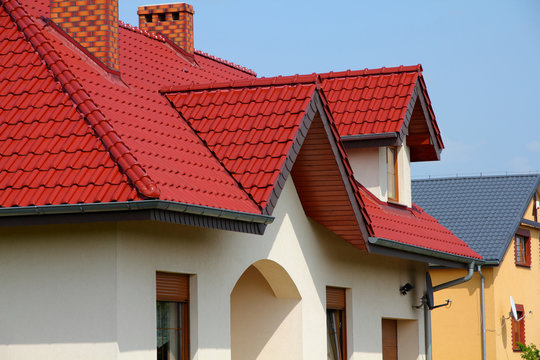 Fototapeta House - generic home in Poland