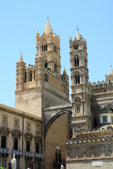 Fototapeta na wymiar Katedra w Palermo - Sycylia - Włochy