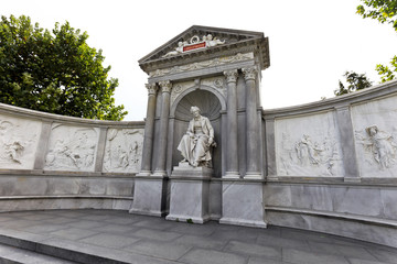 Denkmal des Dichters Franz Grillparzer in Wien