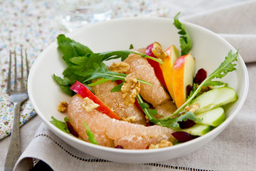 Apple ,Grapefruit and Rocket salad