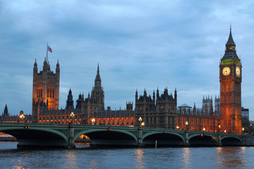 Fototapeta na wymiar Westminster Bridge with Big Ben in London