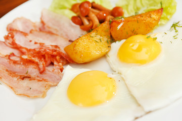 Breakfast