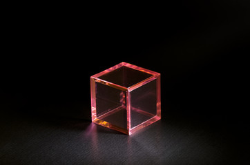 ピンクの立方体ブロック