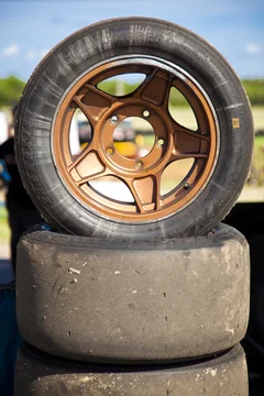 Racing Tires
