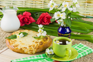 tea with jasmin and potato pie