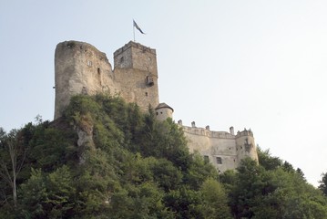 Fototapeta na wymiar Średniowieczny zamek Dunajec w Niedzicy