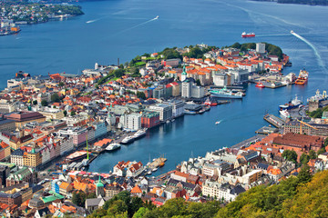 Bergen city view from hill - obrazy, fototapety, plakaty