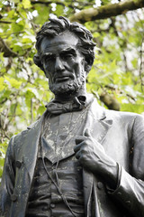 Lincoln statue
