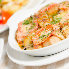 roast with potatoes and tomatoes
