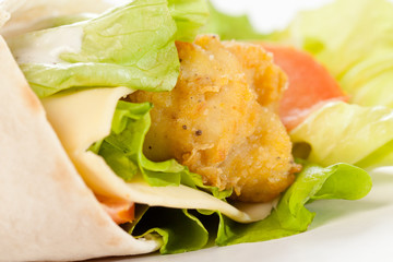tortilla with chicken and vegetables