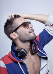 Yari Music 3