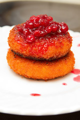 the fresh baked camembert with cranberry sauce