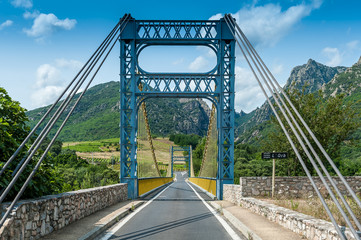 Pont sur l'Orb dans l'Hérault en Languedoc, Occitanie en France