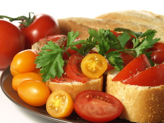 Tomato snack