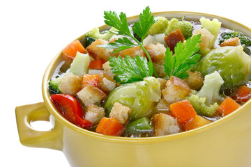 Vegetable soup with croutons