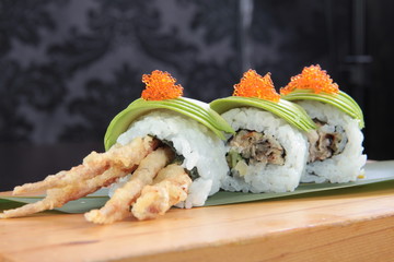 アボカドの巻物