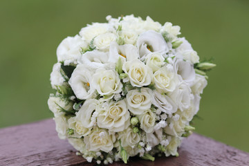white wedding bouquet