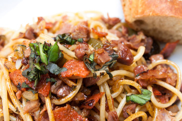 Italian meat sauce pasta