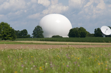 Radom, Erdfunkstelle Raisting, Bayern, Deutschland