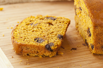 Homemade Chocolate Chip Pumpkin Bread