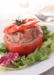 stuffed tomato with beef