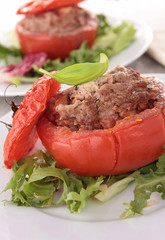 stuffed tomato with beef