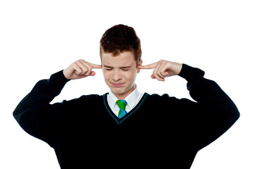 Loud noise becoming unbearable for kid