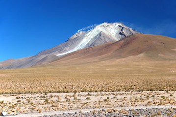 smoking volcano in the bolivia