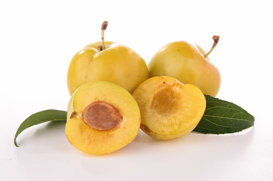 mirabelle, yellow plum