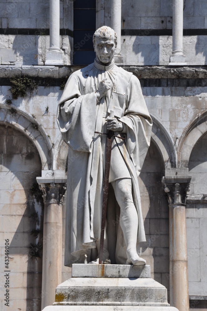 Wall mural The statue of Francesco Burlamacch Lucca Italy