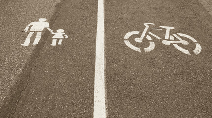 Walking and cycling marks