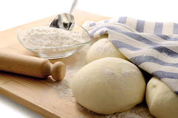 Dough for bread or pizza (1)