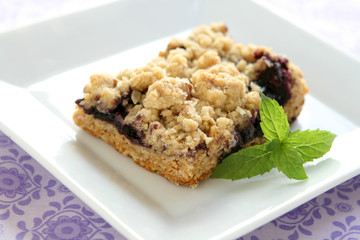 Blackberry Oatmeal Bar