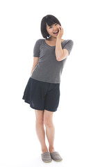 Fototapeta premium 若い女性 全身