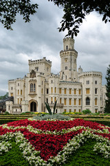 Fototapeta na wymiar Stary niemiecki zamek z klombu