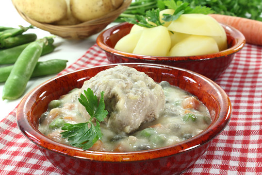 k&ouml;nigsberger Klopse mit Petersilie
