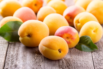 apricots