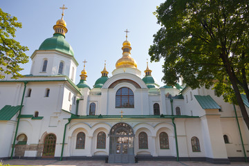 Fototapeta na wymiar wejście w Saint Sophia Cathedral w Kijowie