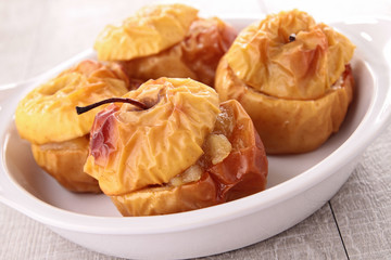 baked apple with spices