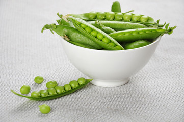 fresh green peas