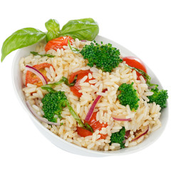 Reissalat mit Brokkoli und Tomaten