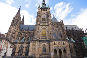 Fototapeta na wymiar Katedra w Pradze