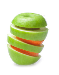 Fototapeta na wymiar Zielone owoce w plasterkach